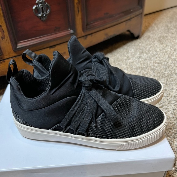 Steve Madden Lancer Sneakers (black) - Picture 3 of 7